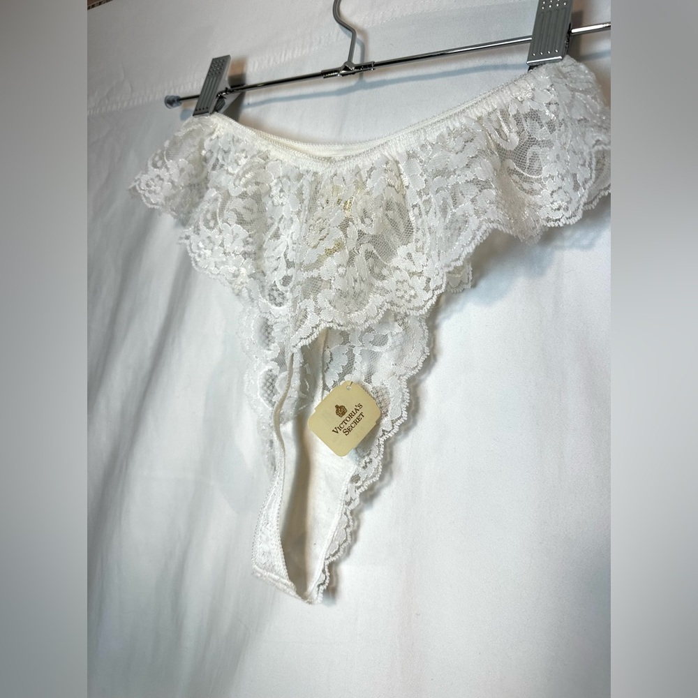 Victoria's Secret Vintage White Lace Panties NWT - Picture 7 of 9